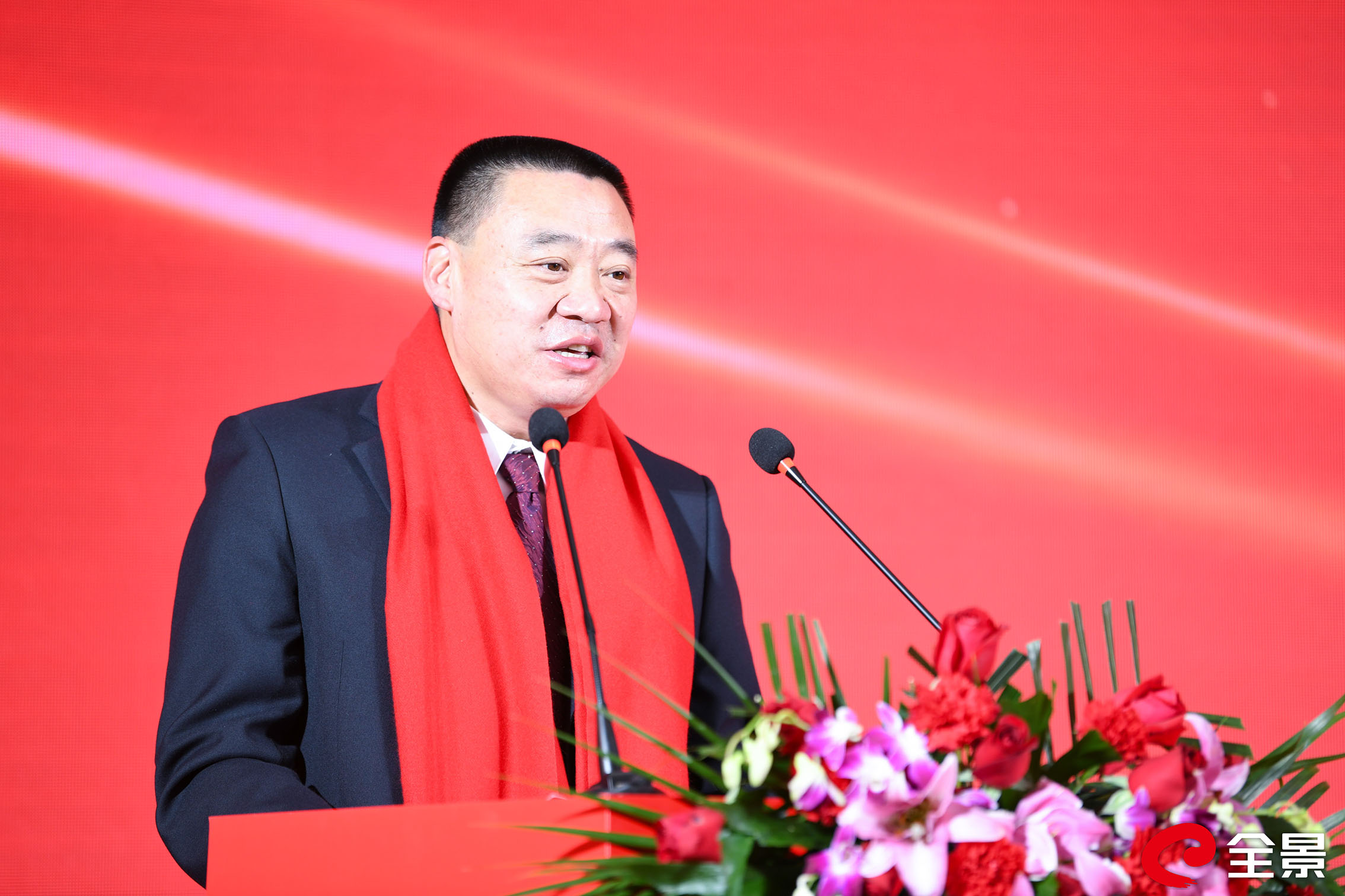 12504151.jpg 12504151.jpg